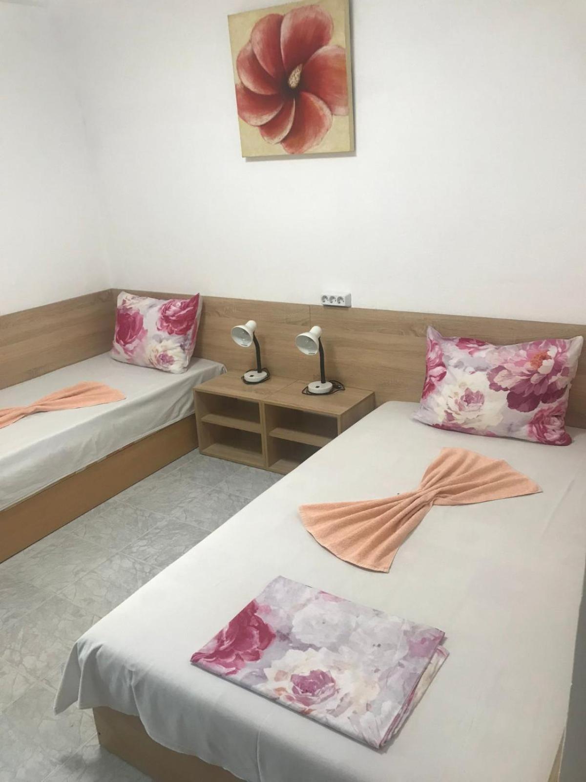 קרנבו Family Hotel Julian מראה חיצוני תמונה