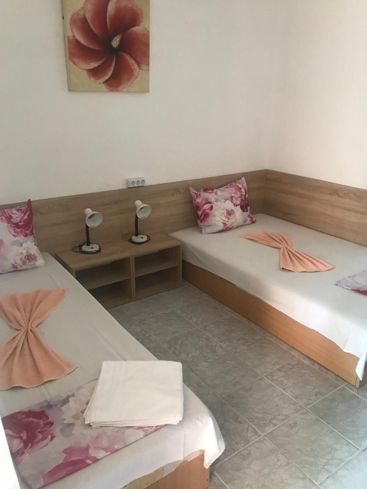 קרנבו Family Hotel Julian מראה חיצוני תמונה