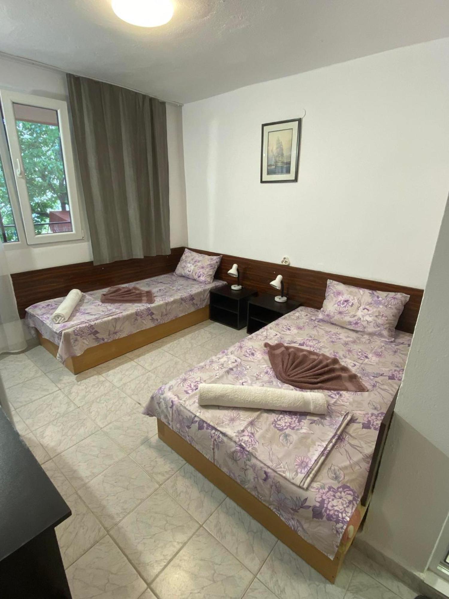 קרנבו Family Hotel Julian מראה חיצוני תמונה