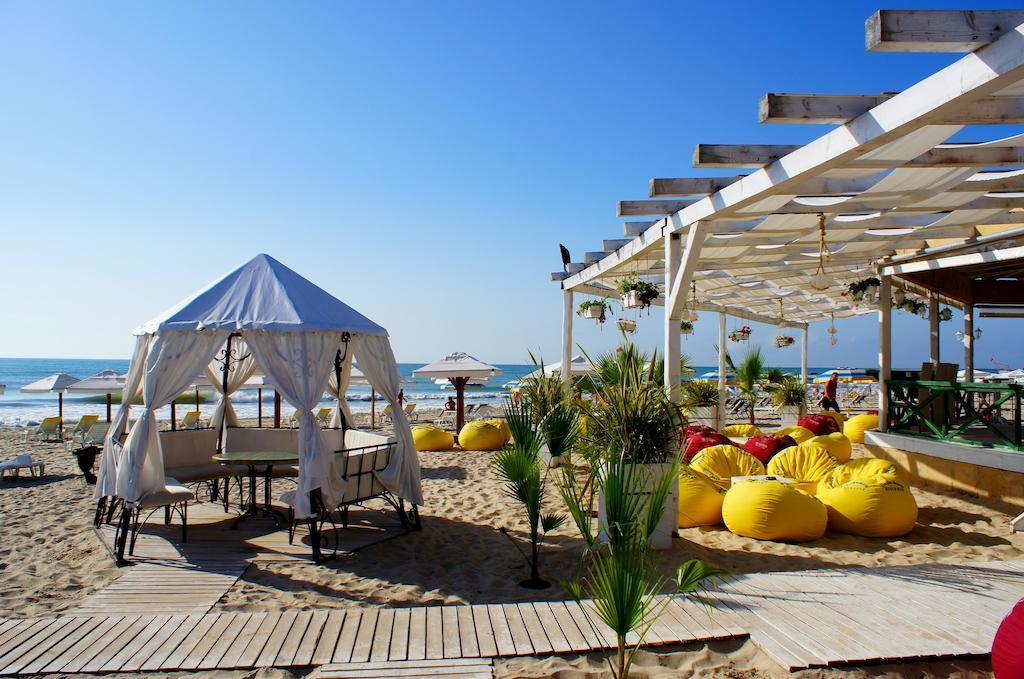 קרנבו Family Hotel Julian מראה חיצוני תמונה